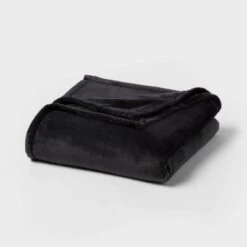 Recycled Polyester Throw Blanket - Room Essentials™ -Room Essentials Sale GUEST 5c00f41d 4188 44f0 8f68 d5b2c4f63e9b